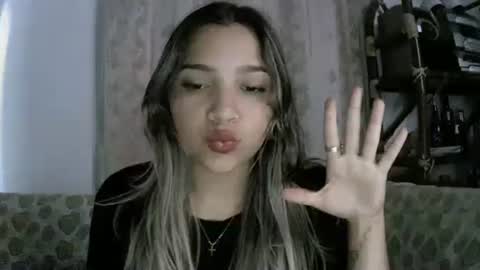 liz online show from May 1, 6:38 am