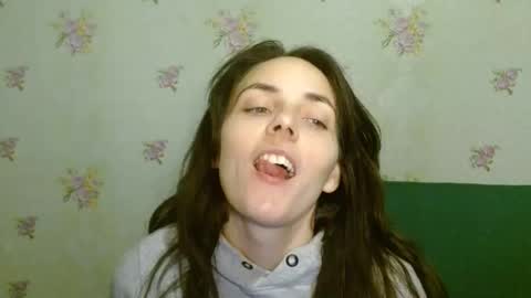Snapshot of theanna510763 chatting on October 19, 9:39 pm theanna510763 online show from October 19, 9:39 pm