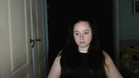 raissa online show from June 25, 1:35 pm