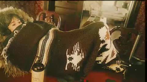 Joan online show from February 22, 9:16 pm