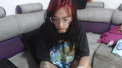 Amber online show from November 9, 6:26 pm