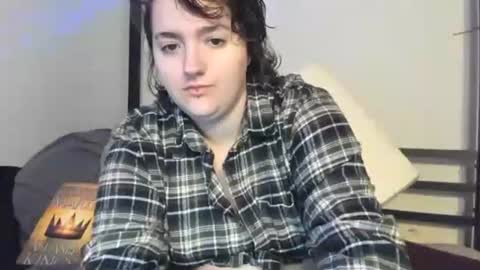 Snapshot of thediavola chatting on October 20, 12:02 am X DIAVOLA X online show from October 20, 12:02 am