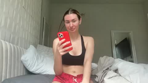 Alyssa Rhoades online show from June 6, 4:13 pm