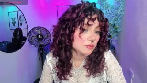 Snapshot of theia_moon_ chatting on September 9, 1:55 pm Theia online show from September 9, 1:55 pm