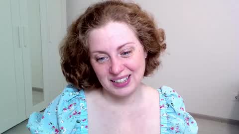Snapshot of theladysblush chatting on February 22, 2:38 pm Ella online show from February 22, 2:38 pm