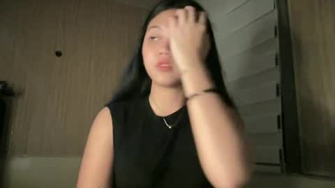 thelifeof_kiara online show from June 14, 2:17 pm