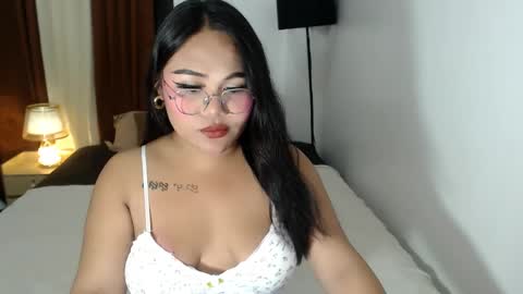 FRANCINE online show from April 14, 11:32 am