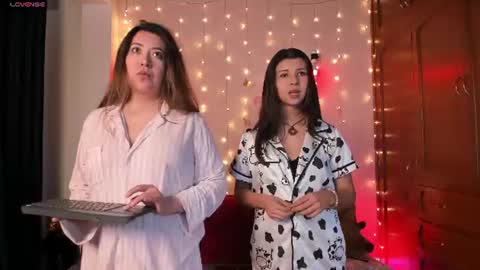 thepartyhomemia online show from June 26, 12:34 am