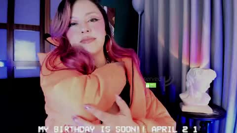 Rosie  online show from April 12, 7:55 am