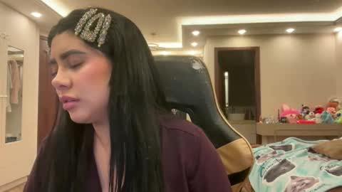 therealcamilabaddie online show from November 20, 11:50 pm