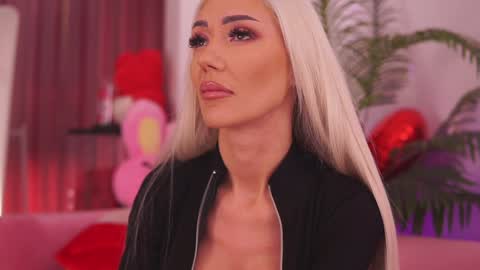 Deea  online show from November 11, 9:17 am