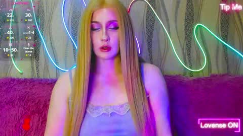 Rose online show from May 31, 6:09 pm
