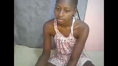 Snapshot of therry_heart chatting on October 9, 9:35 am hearty online show from October 9, 9:35 am