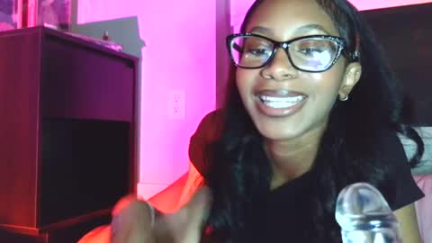 thestellacoraline online show from July 9, 1:30 am