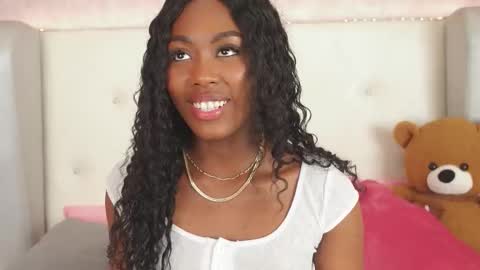 ThianaLopez online show from November 14, 2:55 am