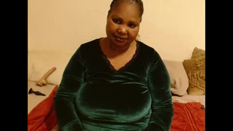 Pat online show from November 4, 6:46 pm