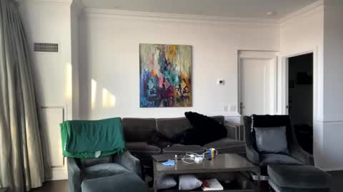 tia_fox online show from October 27, 8:36 pm