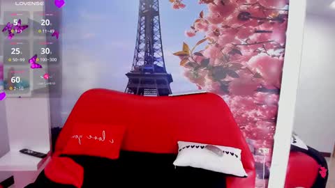 Snapshot of tiana_rosse_ chatting on February 20, 12:04 pm tiana_rosse_ online show from February 20, 12:04 pm