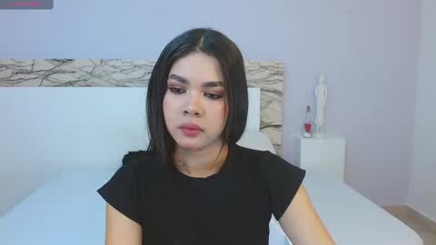 tianaglow4 online show from March 8, 11:35 am