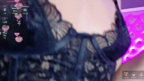 Snapshot of tifannywolf_ chatting on September 27, 8:43 am Your Princess Tif online show from September 27, 8:43 am