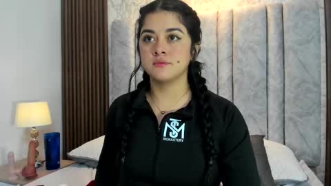 Tiff3 online show from October 6, 8:02 pm