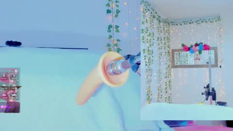 Snapshot of tiffanny_love__ chatting on October 1, 9:14 am Tiffanny online show from October 1, 9:14 am