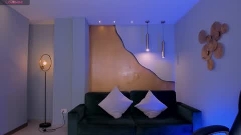 Tiffanny Sins online show from October 31, 4:58 am