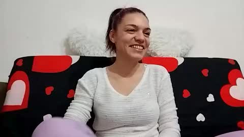 Tiffany online show from February 10, 9:04 pm