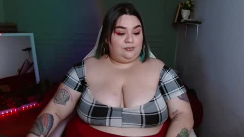 dont forget ask for custom vids  online show from January 31, 1:01 am