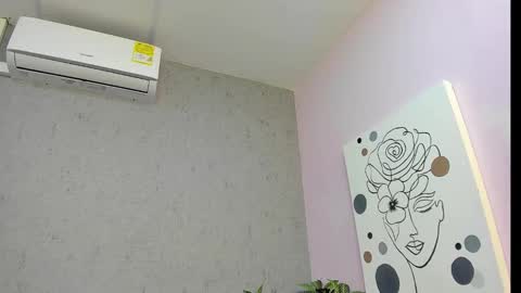 tiffany_mendez online show from February 16, 12:05 pm