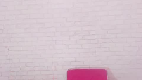 Snapshot of tiffany_mendez chatting on February 24, 12:03 pm tiffany_mendez online show from February 24, 12:03 pm