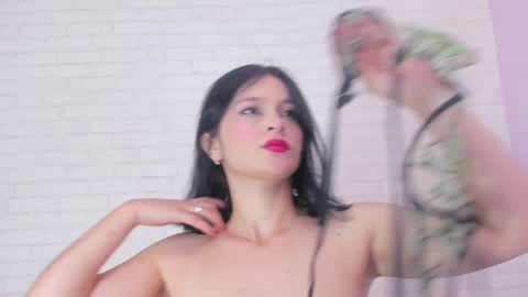 Snapshot of tiffany_mendez chatting on March 5, 12:11 pm tiffany_mendez online show from March 5, 12:11 pm