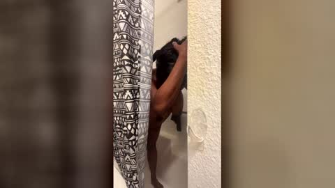 Tiffany ribbon online show from December 20, 7:12 am