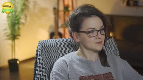 tiffanyriox online show from January 13, 12:49 am