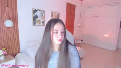 Snapshot of tiffanywright_ chatting on February 1, 12:37 pm Tiffany online show from February 1, 12:37 pm
