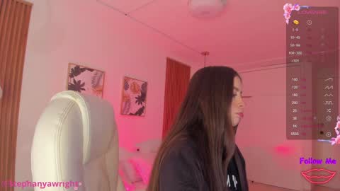 Snapshot of tiffanywright_ chatting on January 17, 12:31 pm Tiffany online show from January 17, 12:31 pm