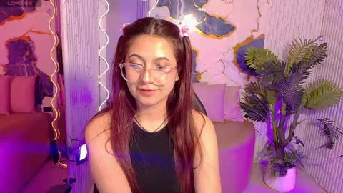 Tiiana online show from May 27, 4:09 am