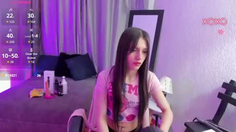 tiinajonus_ online show from July 22, 4:57 am