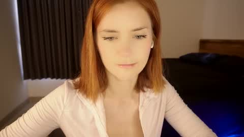 Snapshot of timissi chatting on October 12, 3:09 am Timis but I prefer you whisper to my ear my girl online show from October 12, 3:09 am