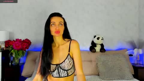 Tina online show from June 5, 10:43 am