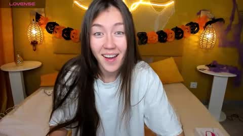 Tina  online show from November 2, 2:26 am