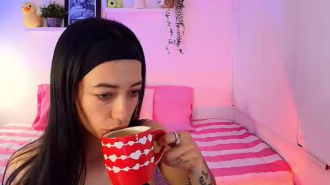 Tina Wild online show from December 2, 2:57 am