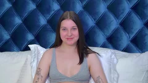 TinaBurton online show from November 27, 4:43 pm