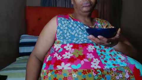 tinagiant online show from April 21, 8:10 am