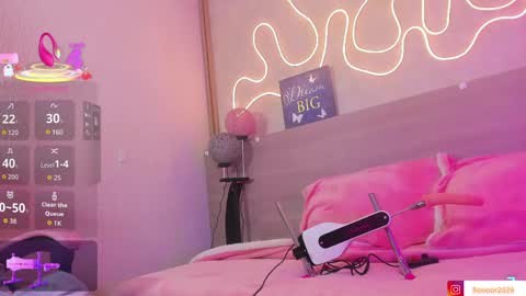 tinny_floor online show from May 31, 4:51 am