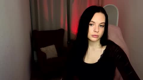 Snapshot of tinnyshine chatting on October 9, 10:36 pm RebeccaBlooms online show from October 9, 10:36 pm