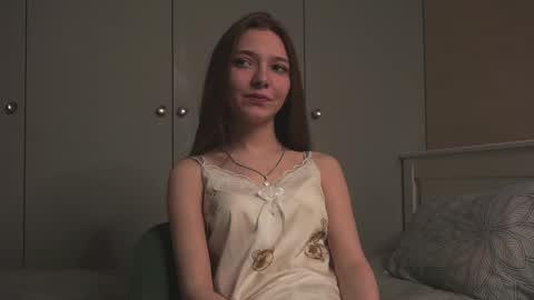 Snapshot of tiny_bunny__ chatting on February 16, 4:10 pm Sofia online show from February 16, 4:10 pm