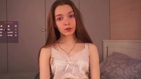Snapshot of tiny_bunny__ chatting on March 1, 5:05 pm Sofia online show from March 1, 5:05 pm