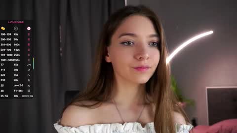 Snapshot of tiny_bunny__ chatting on September 24, 5:17 am Sofia online show from September 24, 5:17 am