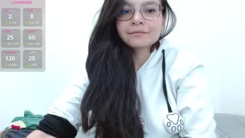 Tiny Caroline online show from January 13, 3:56 am